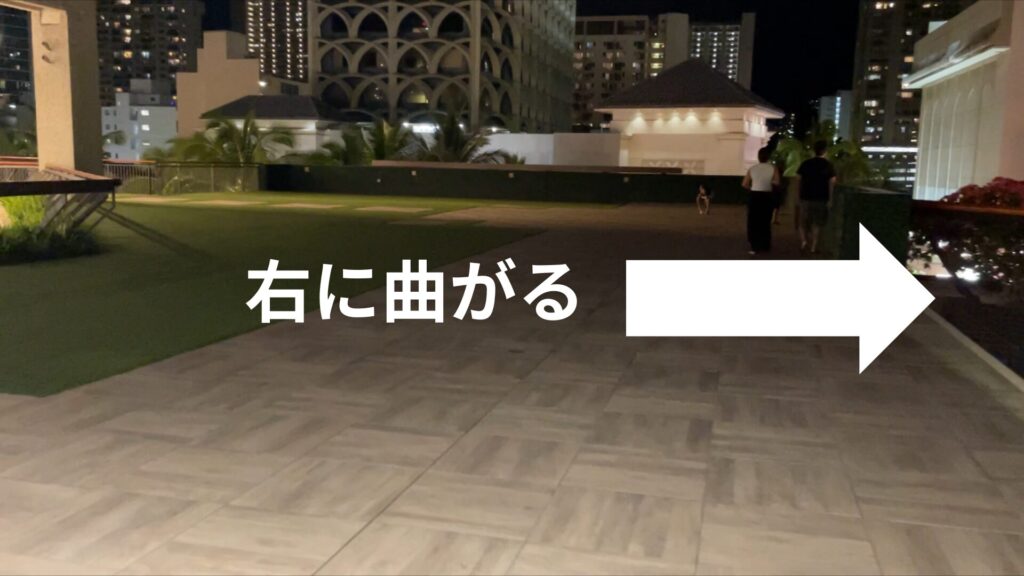 ハーツ　時間外返却　ロイヤルハワイアンセンター内